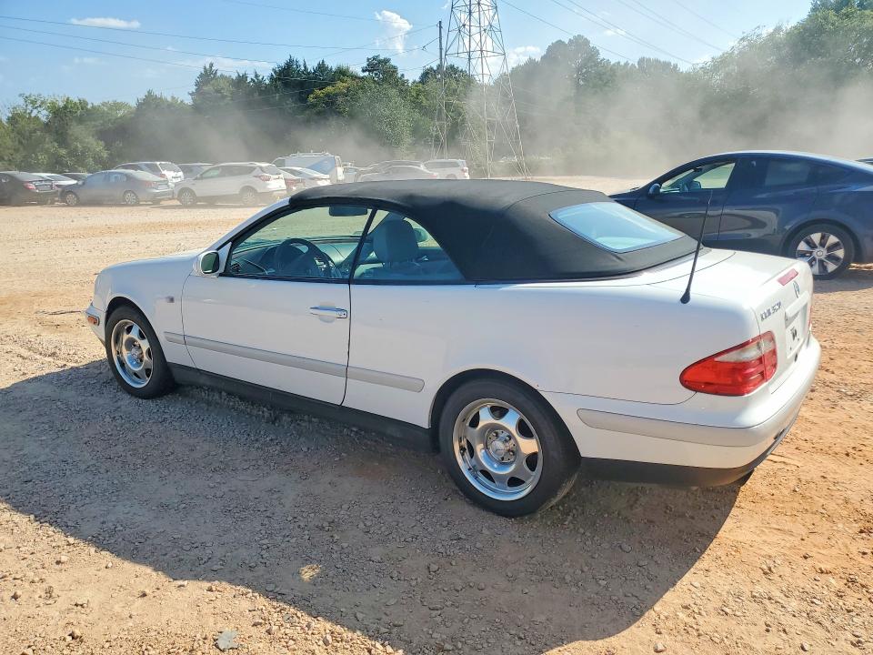 1999 Mercedes-benz Clk მანქანა იყიდება აუქციონზე, vin: WDBLK65G0XT006677, აუქციონის ნომერი: 68142896