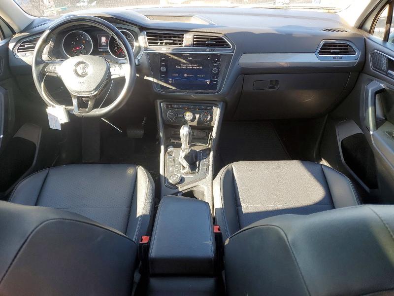 69011846 :رقم المزاد ، 3VV2B7AX9JM096654 vin ، 2018 Volkswagen Tiguan مزاد بيع