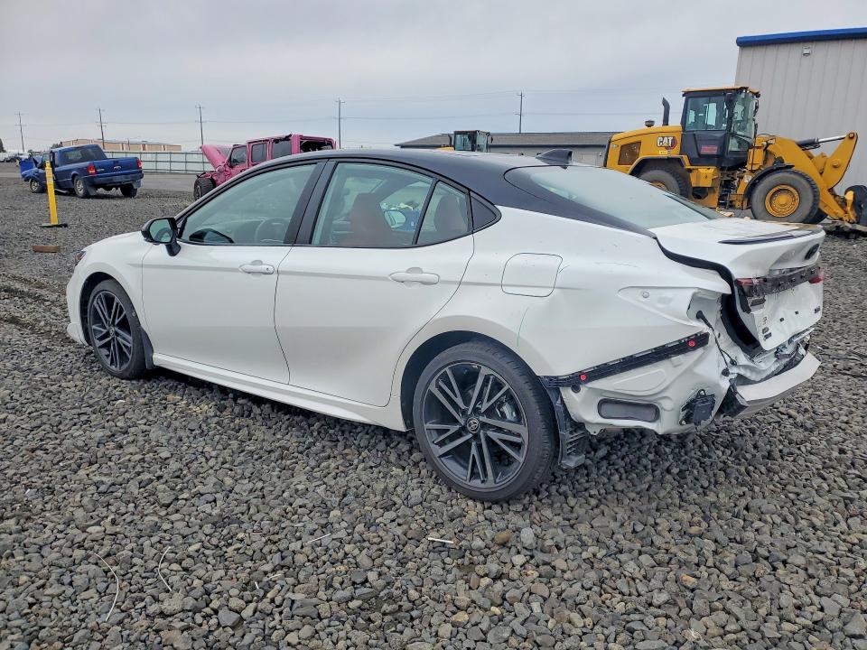 69159546 :رقم المزاد ، 4T1DBADK1TU054364 vin ، 2026 Toyota Camry مزاد بيع