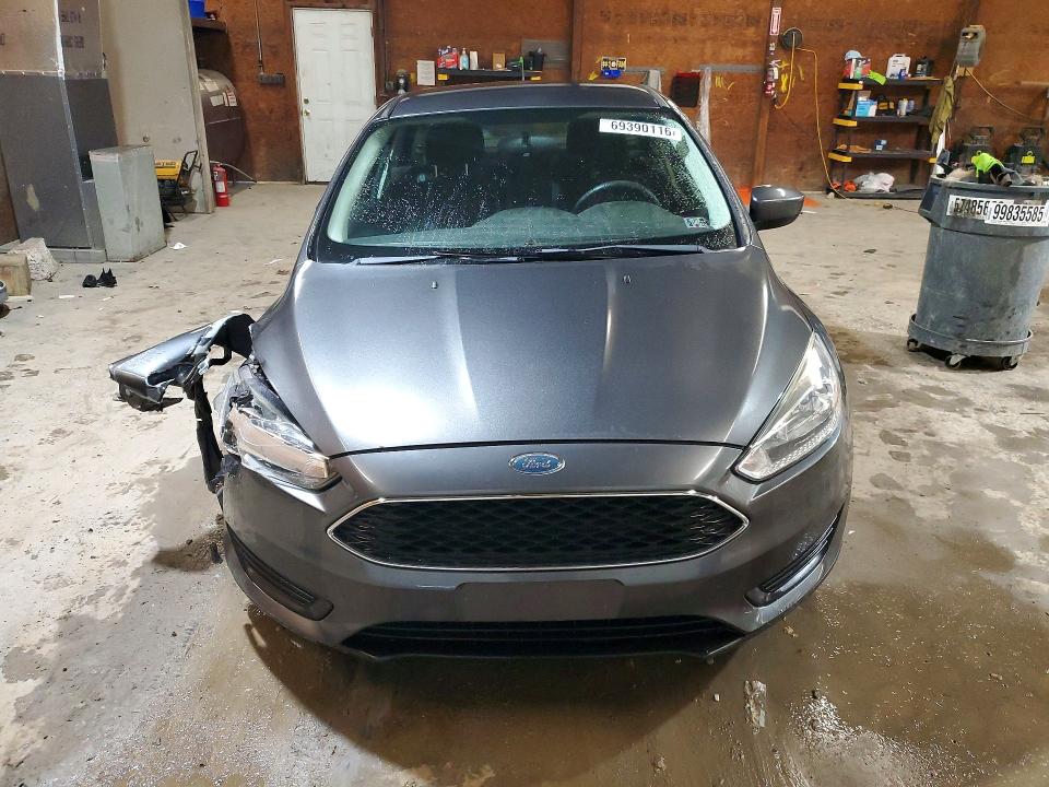 69390116 :رقم المزاد ، 1FADP3FE1JL301223 vin ، 2018 Ford Focus مزاد بيع