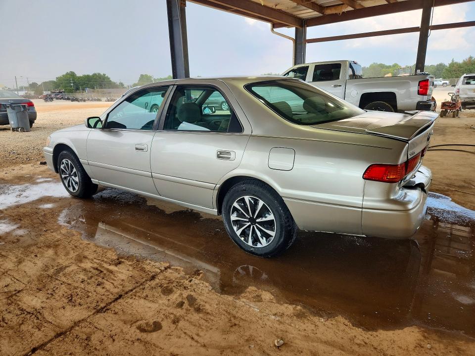Продажа на аукционе авто 2001 Toyota Camry, vin: 4T1BG22K51U811622, номер лота: 67489346