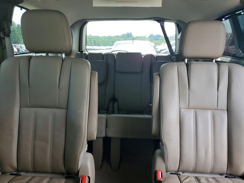 67742156 :رقم المزاد ، 2C4RC1BG6FR755683 vin ، 2015 Chrysler Town & Country مزاد بيع