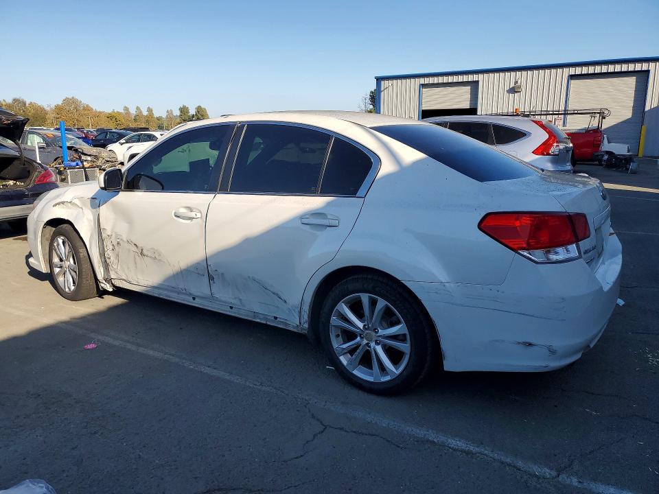 67939946 :رقم المزاد ، 4S3BMBC60D3027857 vin ، 2013 Subaru Legacy مزاد بيع