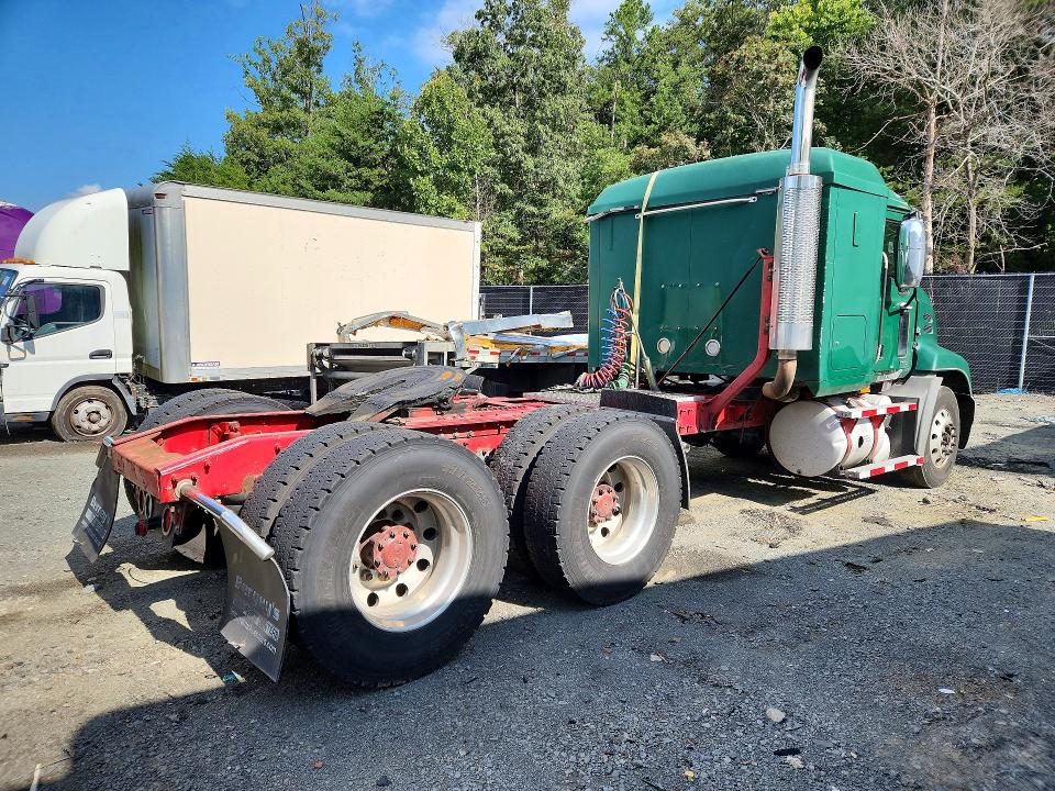 Продажа на аукционе авто 2004 Mack Cx600, vin: 1M1AE06Y94N017181, номер лота: 64480576