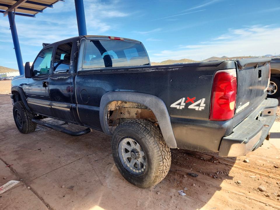 2003 Chevrolet Silverado მანქანა იყიდება აუქციონზე, vin: 1GCEK19V73E244790, აუქციონის ნომერი: 59409436