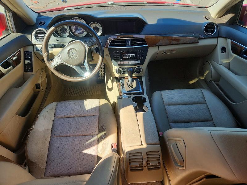 70303926 :رقم المزاد ، WDDGF4HB8EA965416 vin ، 2014 Mercedes-benz C مزاد بيع