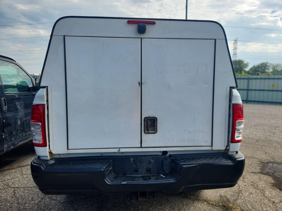 66129866 :رقم المزاد ، 3C6MR5AJ6KG603908 vin ، 2019 Ram 2500 مزاد بيع