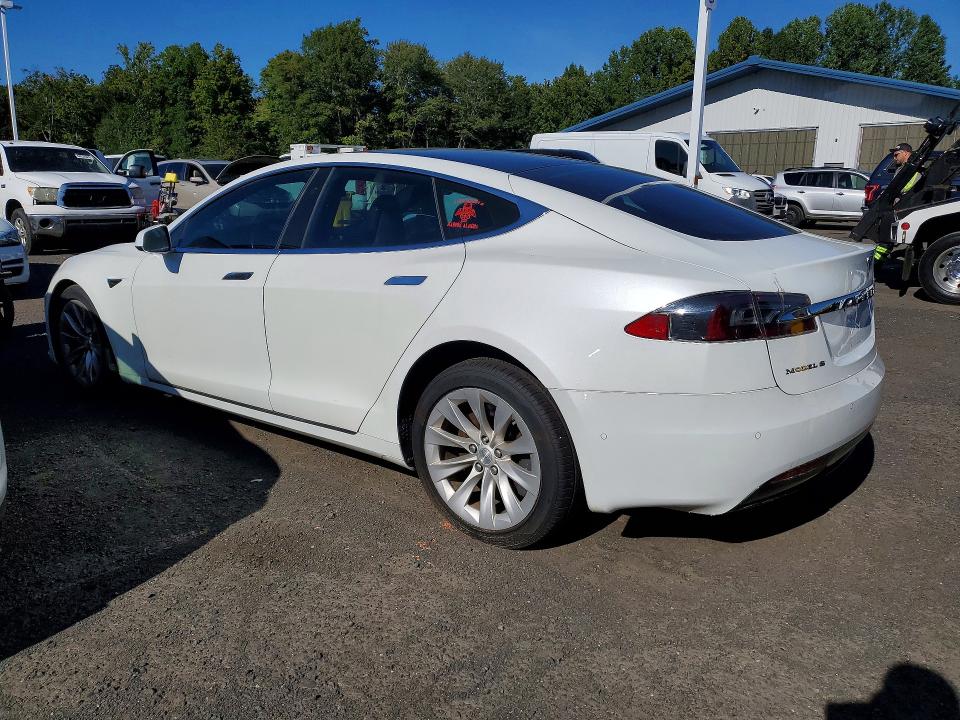 Aukcja sprzedaży 2017 Tesla Model S, vin: 5YJSA1E23HF209512        , numer aukcji: 68619926
