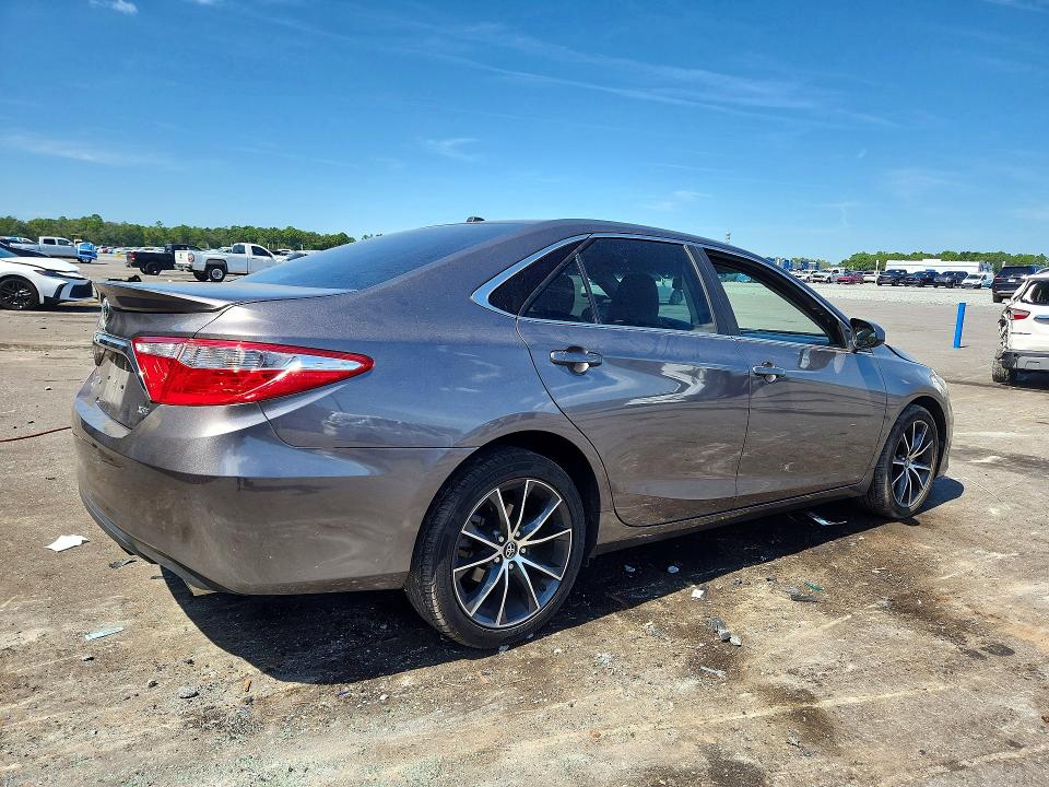 Продаж на аукціоні авто 2016 Toyota Camry, vin: 4T1BF1FK8GU266726, номер лоту: 70434746