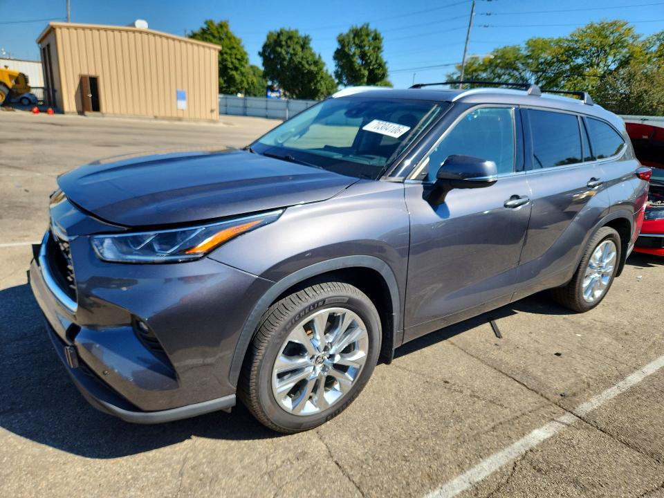 Продажа на аукционе авто 2021 Toyota Highlander, vin: 5TDDZRBH9MS069819, номер лота: 70304106