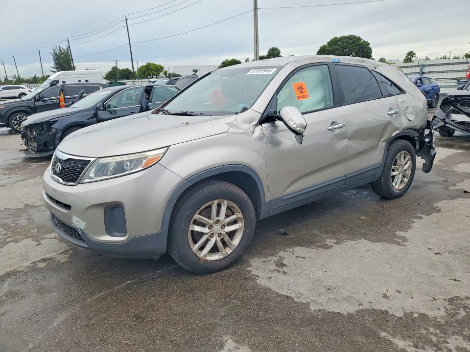 2014 Kia Sorento მანქანა იყიდება აუქციონზე, vin: 5XYKT3A67EG529600, აუქციონის ნომერი: 67899946