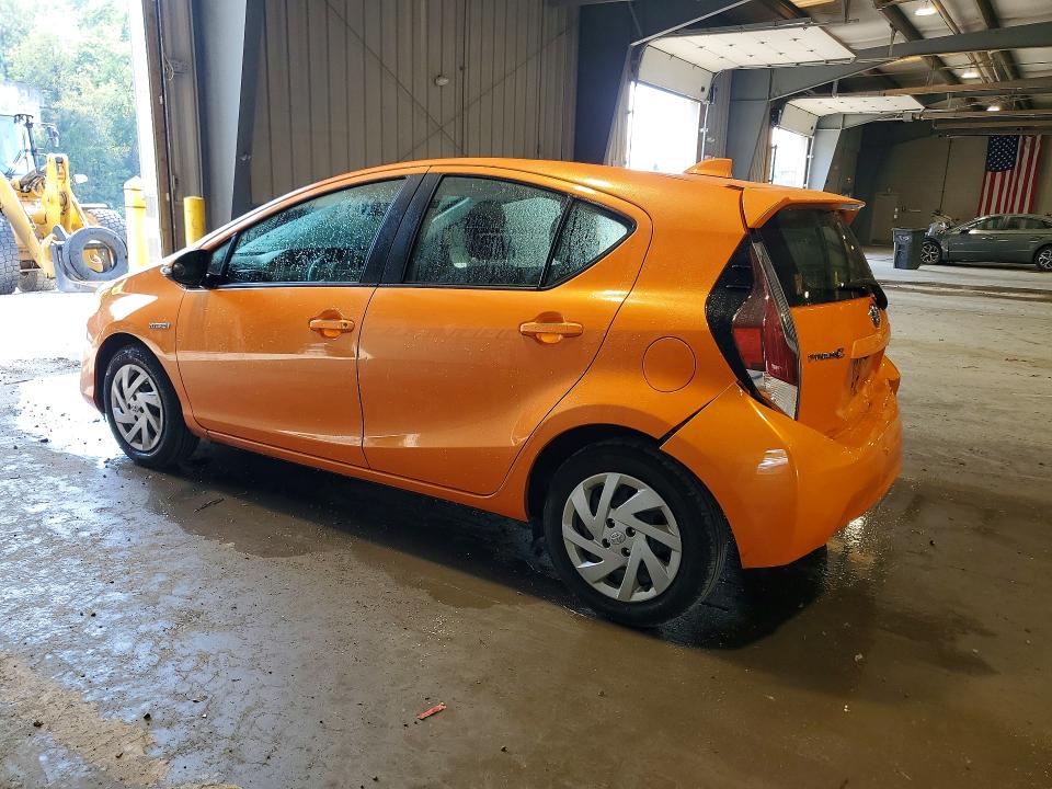 67808446 :رقم المزاد ، JTDKDTB34F1105519 vin ، 2015 Toyota Prius C مزاد بيع