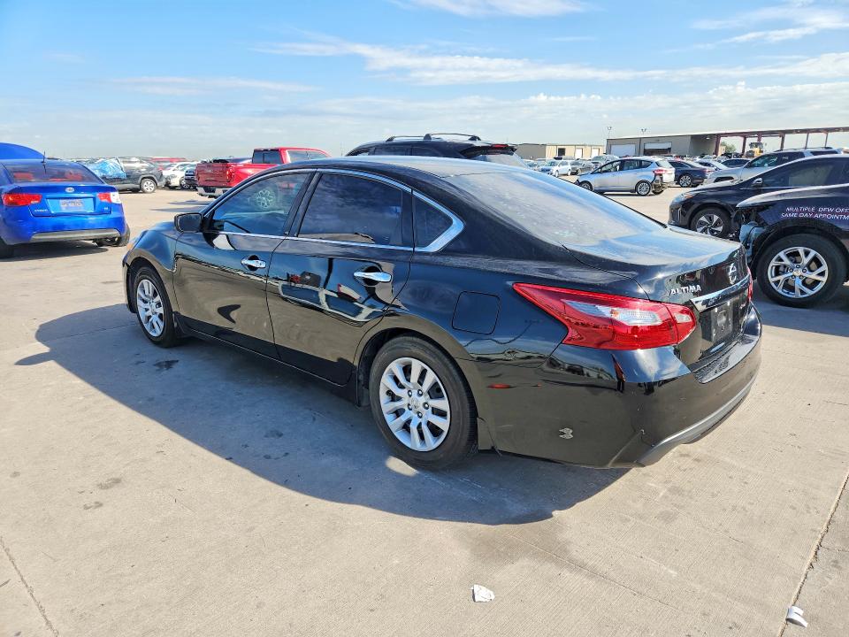 Продаж на аукціоні авто 2018 Nissan Altima, vin: 1N4AL3AP9JC293153, номер лоту: 69582086
