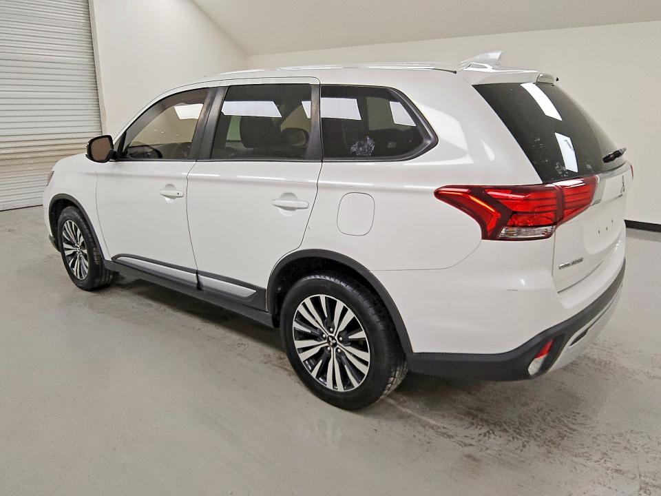 2020 Mitsubishi Outlander მანქანა იყიდება აუქციონზე, vin: JA4AD2A36LZ018865, აუქციონის ნომერი: 67113806