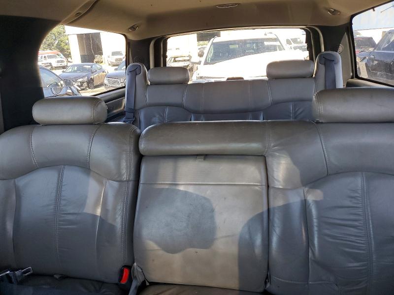 68579716 :رقم المزاد ، 3GNFK16T91G145103 vin ، 2001 Chevrolet Suburban مزاد بيع