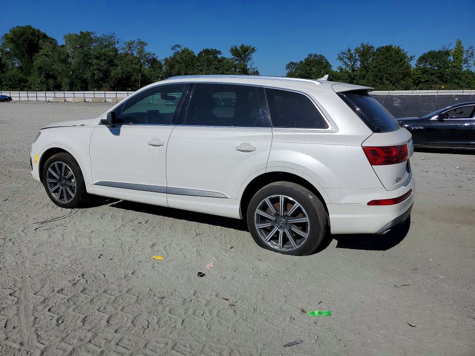 Продажа на аукционе авто 2017 Audi Q7, vin: WA1LAAF70HD024897, номер лота: 68356916