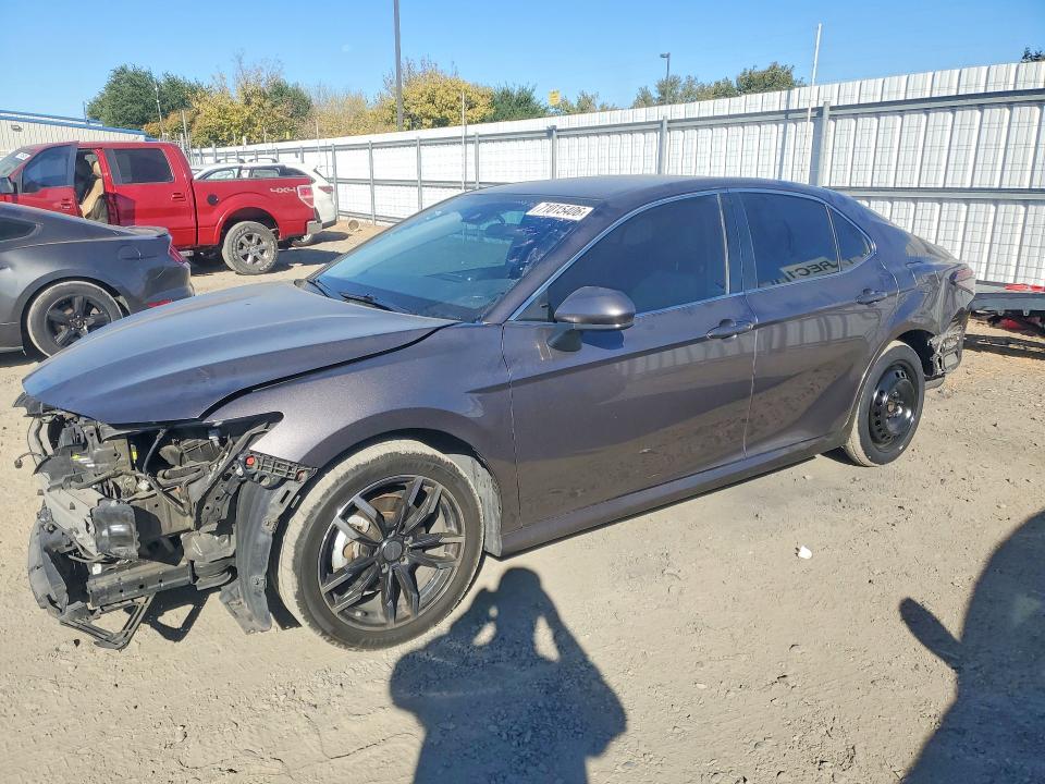 Aukcja sprzedaży 2022 Toyota Camry, vin: 4T1C31AK2NU580258, numer aukcji: 71015406
