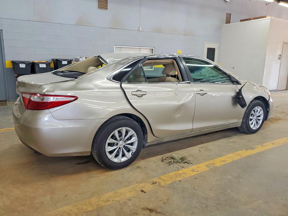Продажа на аукционе авто 2016 Toyota Camry, vin: 4T4BF1FK7GR576713, номер лота: 68493336