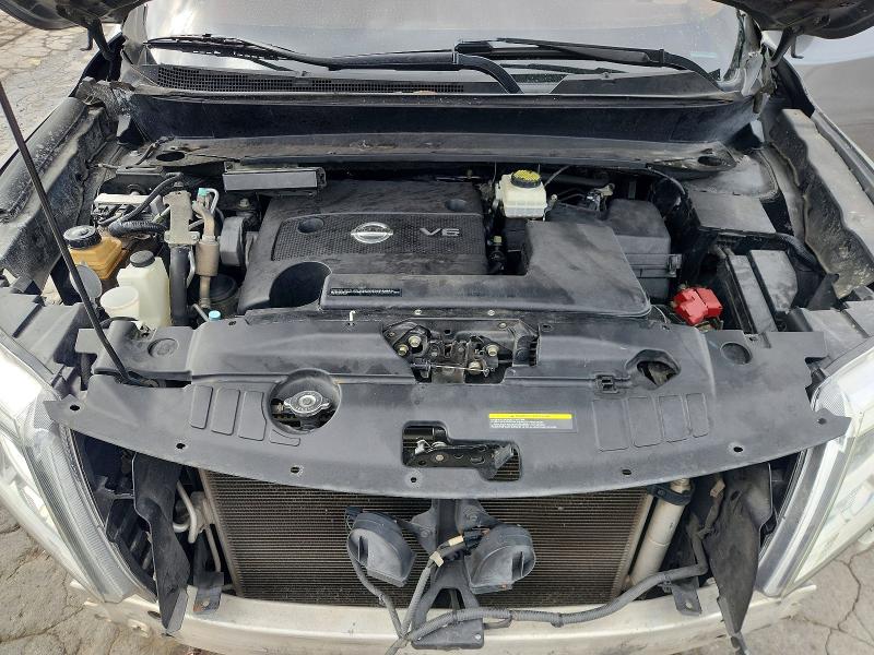 2015 Nissan Pathfinder მანქანა იყიდება აუქციონზე, vin: 5N1AR2MMXFC690376, აუქციონის ნომერი: 70239156