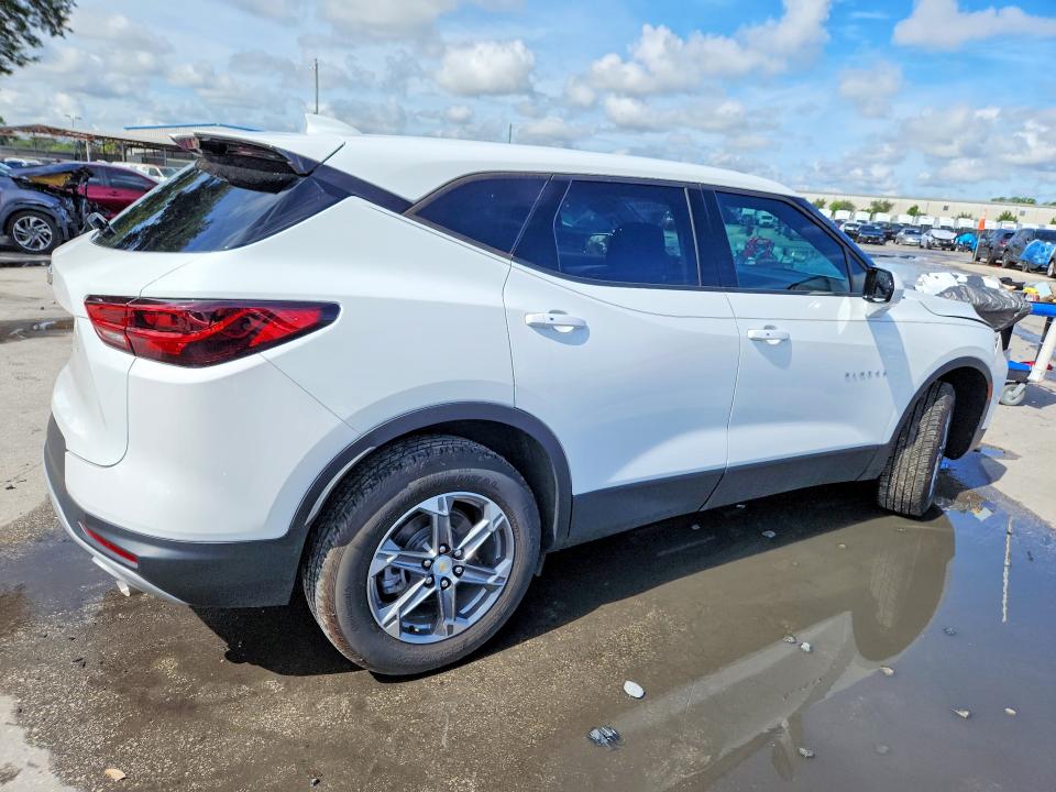 Продаж на аукціоні авто 2023 Chevrolet Blazer, vin: 3GNKBCR48PS228767, номер лоту: 67829546
