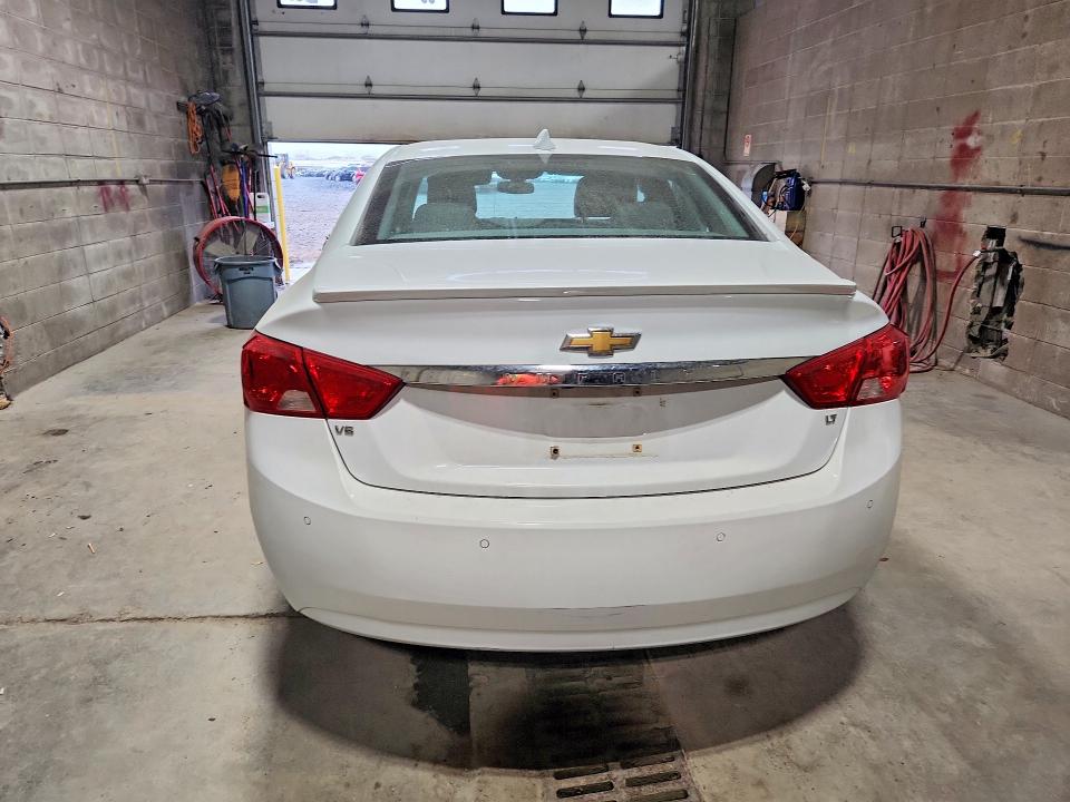 70819056 :رقم المزاد ، 2G1105S32J9156324 vin ، 2018 Chevrolet Impala مزاد بيع