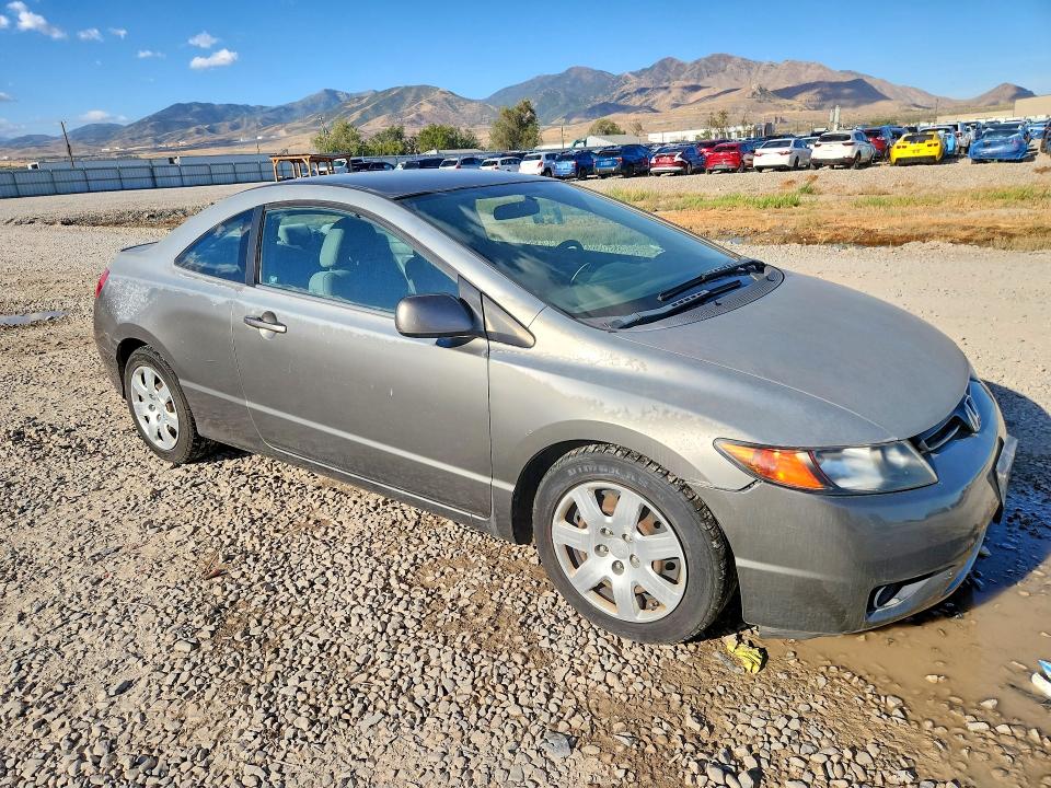67180806 :رقم المزاد ، 2HGFG116X8H537840 vin ، 2008 Honda Civic مزاد بيع