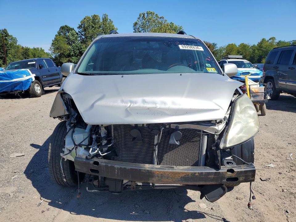 Aukcja sprzedaży 2009 Toyota Sienna, vin: 5TDBK22CX9S026198, numer aukcji: 69298836