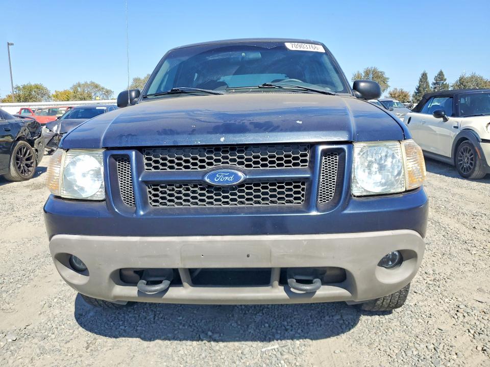 Продажа на аукционе авто 2002 Ford Explorer, vin: 1FMCU60E32UB47503, номер лота: 70903766