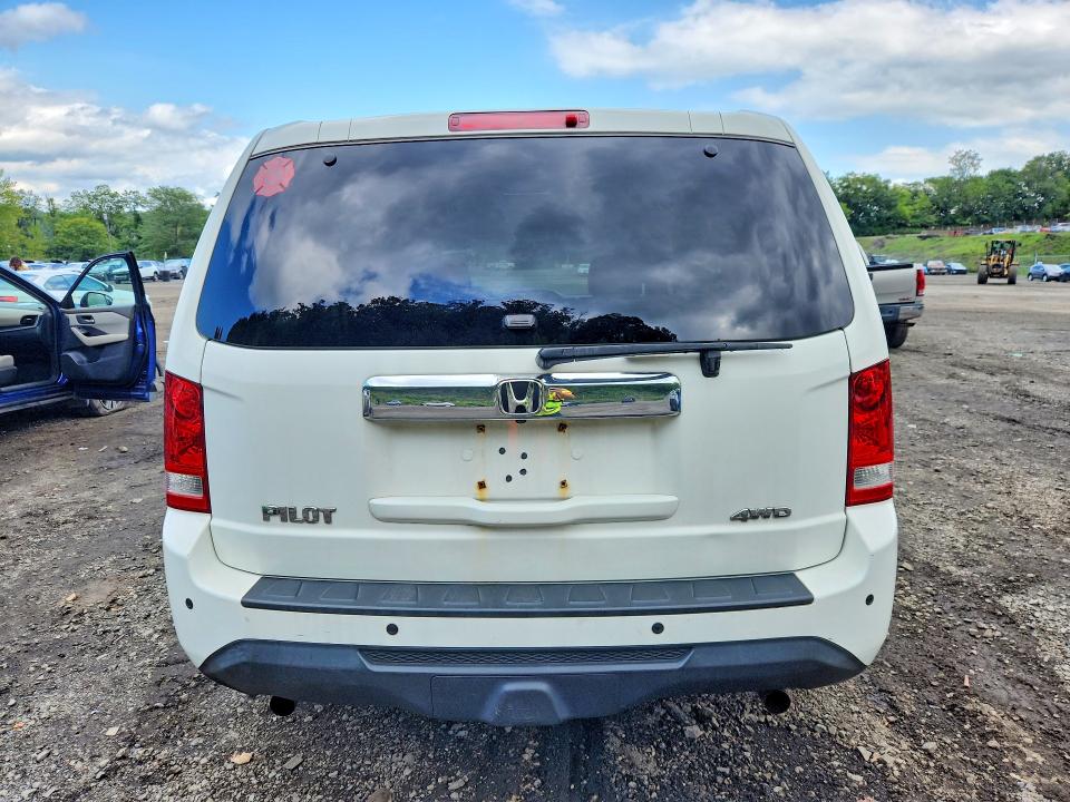 Продажа на аукционе авто 2015 Honda Pilot, vin: 5FNYF4H26FB005633, номер лота: 67744096