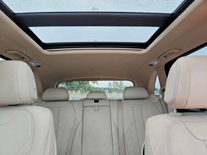 68937156 :رقم المزاد ، 5UXKS4C53F0N10173 vin ، 2015 Bmw X5 مزاد بيع