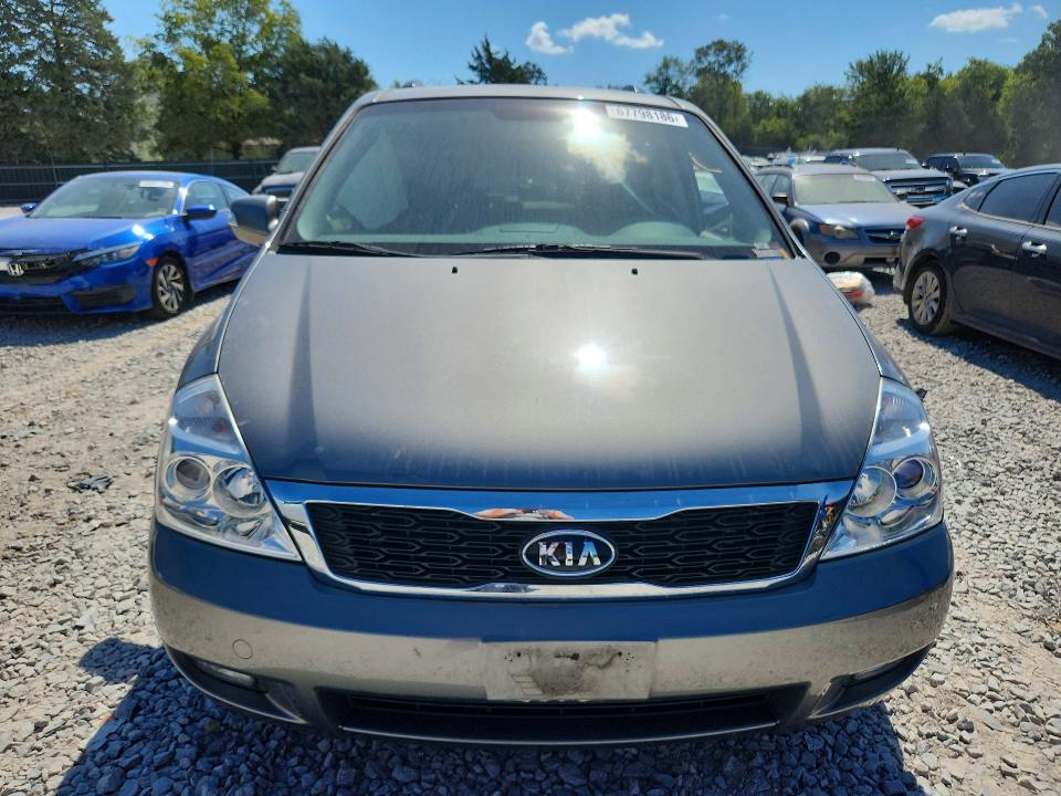 2011 Kia Sedona მანქანა იყიდება აუქციონზე, vin: KNDMH4C73B6386102, აუქციონის ნომერი: 67798186