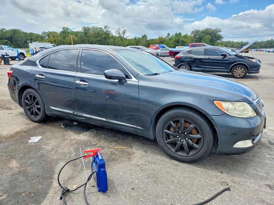 Продажа на аукционе авто 2008 Lexus Ls, vin: JTHBL46F885073049, номер лота: 69764236