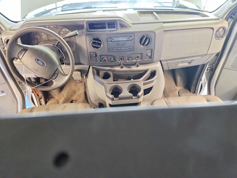 71302606 :رقم المزاد ، 1FTNE2EW3EDA54702 vin ، 2014 Ford Econoline مزاد بيع