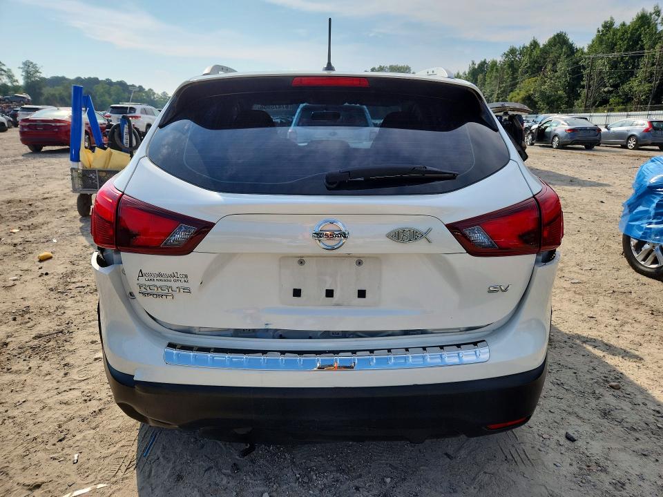 67475956 :رقم المزاد ، JN1BJ1CP5HW018543 vin ، 2017 Nissan Rogue Sport مزاد بيع