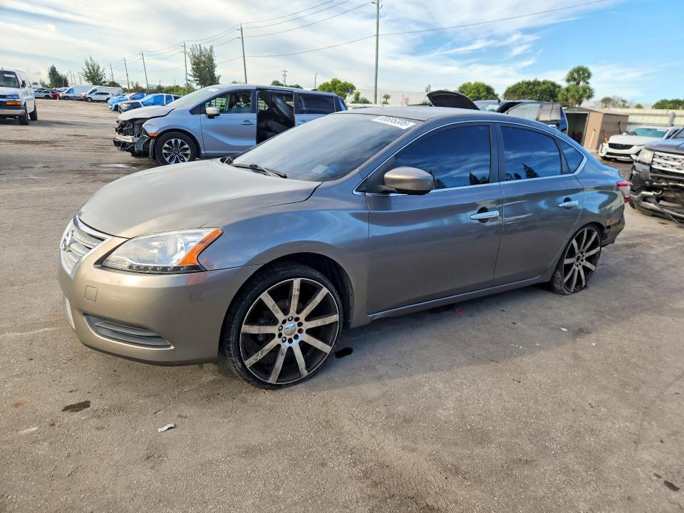 2015 Nissan Sentra მანქანა იყიდება აუქციონზე, vin: 3N1AB7AP4FL683712, აუქციონის ნომერი: 69695306
