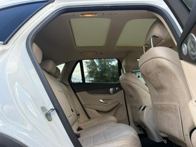 70010936 :رقم المزاد ، WDC0G8EBXLF744690 vin ، 2020 Mercedes-benz Glc مزاد بيع