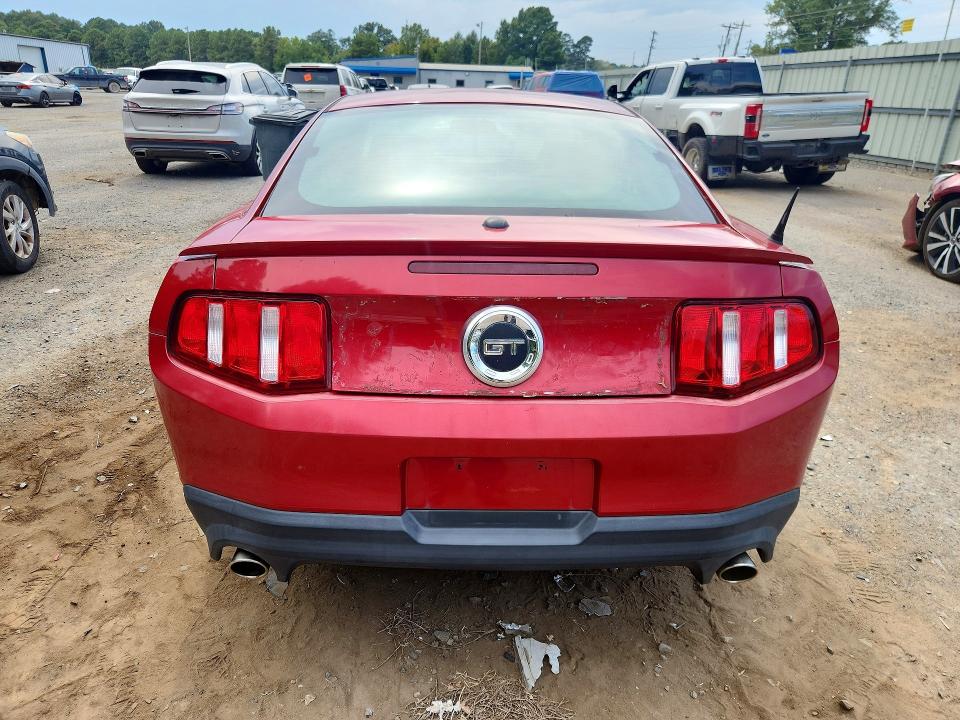 70112296 :رقم المزاد ، 1ZVBP8CF9C5269203 vin ، 2012 Ford Mustang مزاد بيع