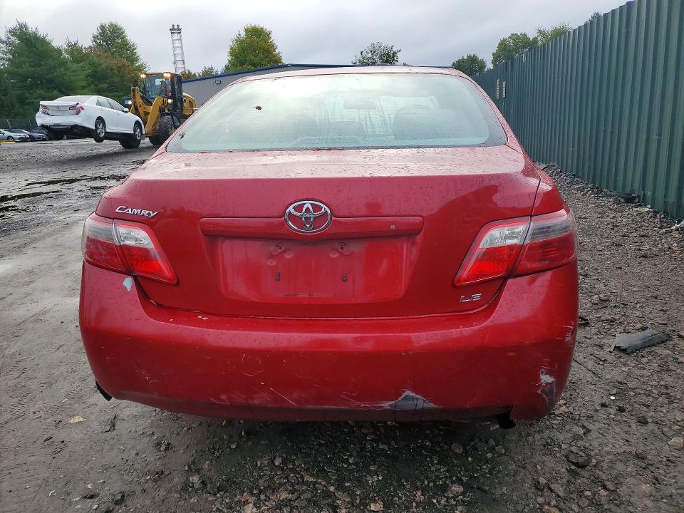 70286206 :رقم المزاد ، 4T1BE46K98U206704 vin ، 2008 Toyota Camry مزاد بيع