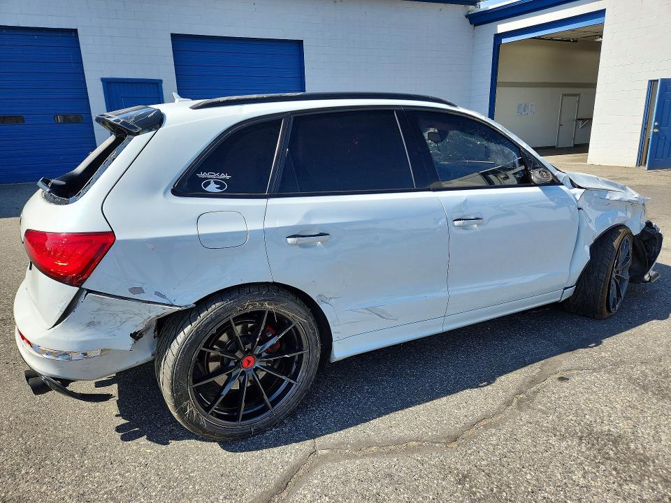2017 Audi Sq5 მანქანა იყიდება აუქციონზე, vin: WA1CCAFP3HA087830, აუქციონის ნომერი: 68683266