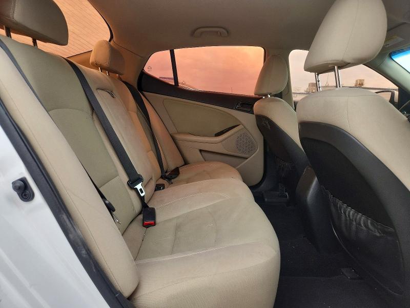 67905926 :رقم المزاد ، 5XXGM4A7XFG481551 vin ، 2015 Kia Optima مزاد بيع