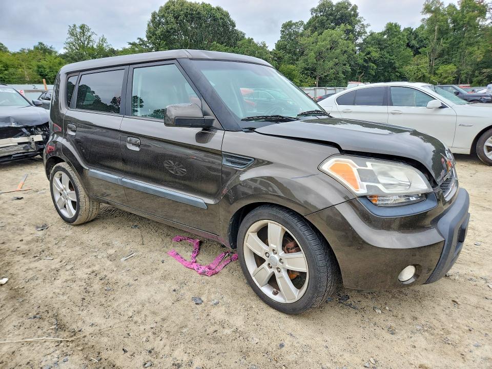 68832376 :رقم المزاد ، KNDJT2A22A7132094 vin ، 2010 Kia Soul مزاد بيع
