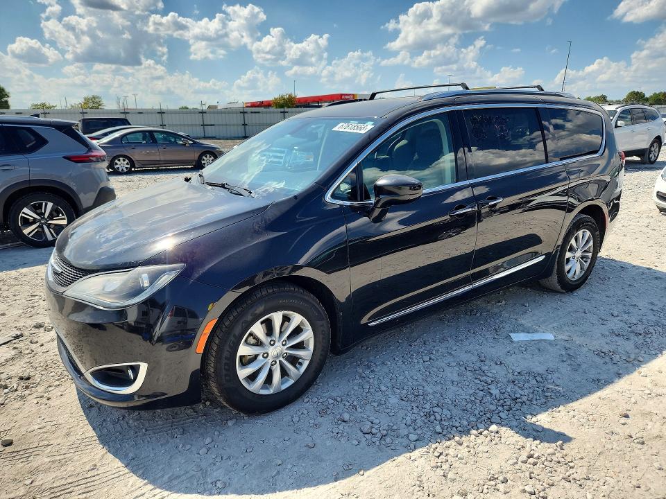 Auction sale of the 2019 Chrysler Pacifica, vin: 2C4RC1BG9KR704799, lot number: 67618566