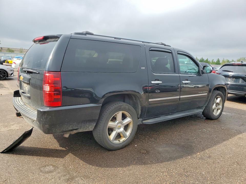 Продажа на аукционе авто 2013 Chevrolet Suburban, vin: 1GNSKKE73DR207074, номер лота: 71032796