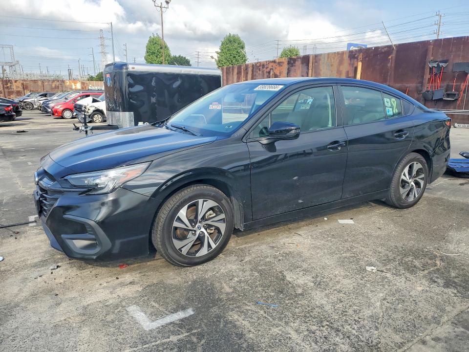 69828666 :رقم المزاد ، 4S3BWAF62P3015763 vin ، 2023 Subaru Legacy مزاد بيع