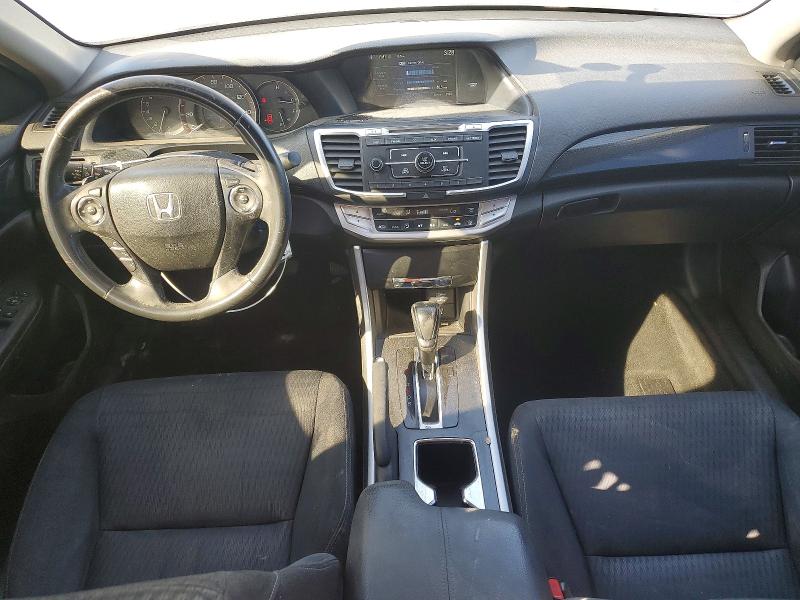 68693606 :رقم المزاد ، 1HGCR2F52FA239006 vin ، 2015 Honda Accord مزاد بيع