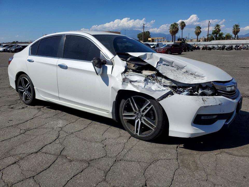 2016 Honda Accord მანქანა იყიდება აუქციონზე, vin: 1HGCR2F50GA139097, აუქციონის ნომერი: 70696816