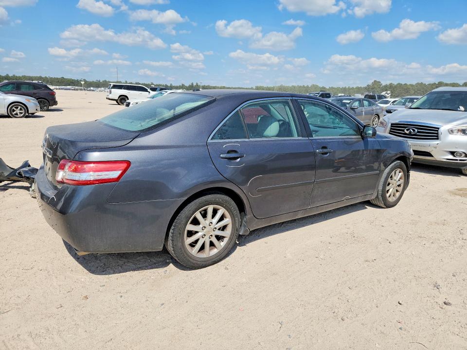 2011 Toyota Camry მანქანა იყიდება აუქციონზე, vin: 4T1BK3EK5BU119829, აუქციონის ნომერი: 69561456