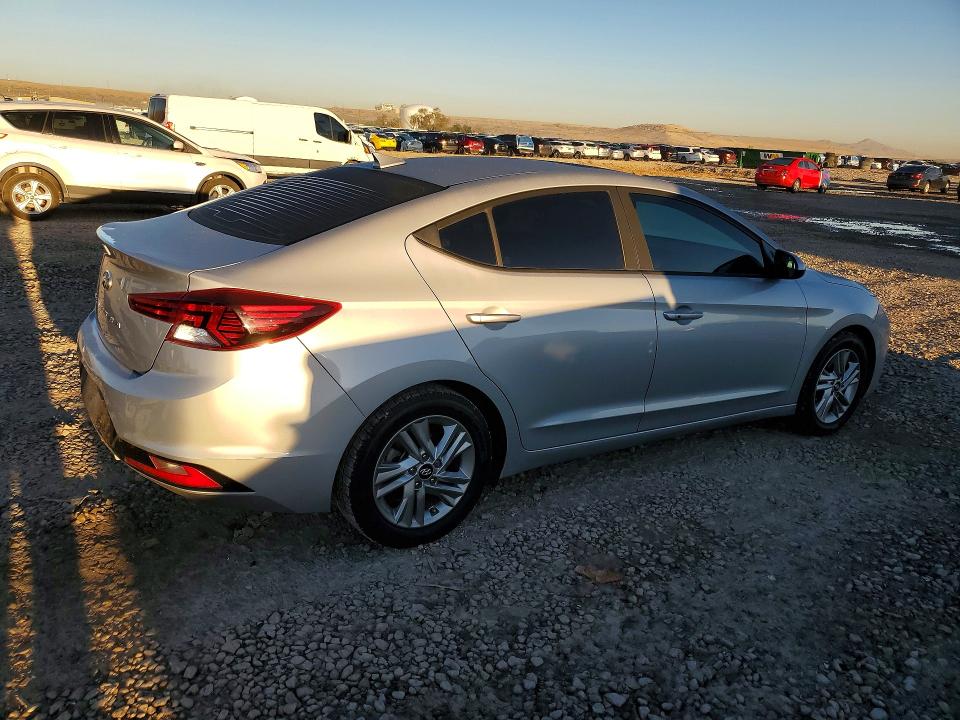 69990296 :رقم المزاد ، KMHD84LF1LU929365 vin ، 2020 Hyundai Elantra مزاد بيع