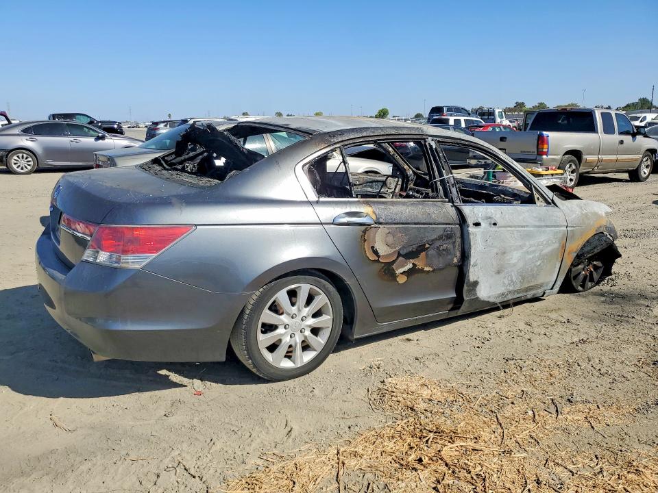 69038966 :رقم المزاد ، 1HGCP2F3XBA020552 vin ، 2011 Honda Accord مزاد بيع