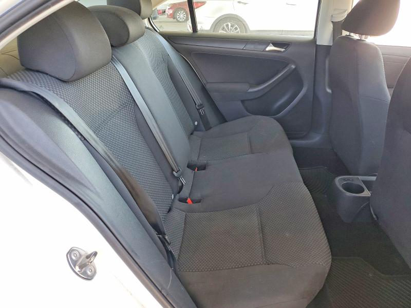 70676776 :رقم المزاد ، 3VW2K7AJ2BM336409 vin ، 2011 Volkswagen Jetta مزاد بيع